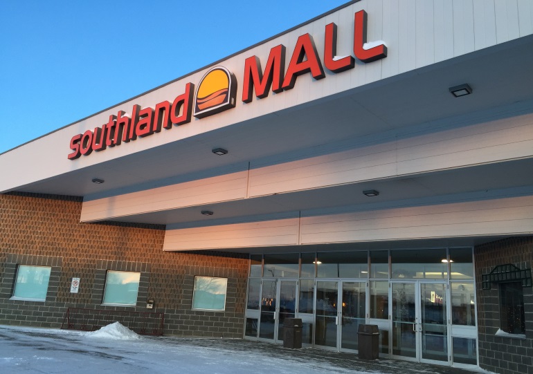 southland mall logo